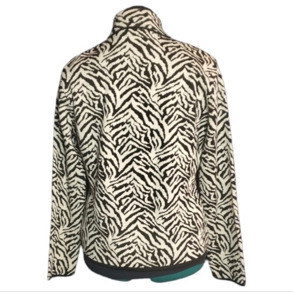 Alpaca Sweater - Picture 2 of 5